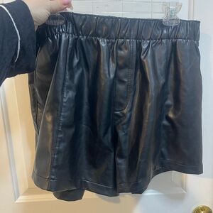 Abercrombie & Fitch Black Shorts